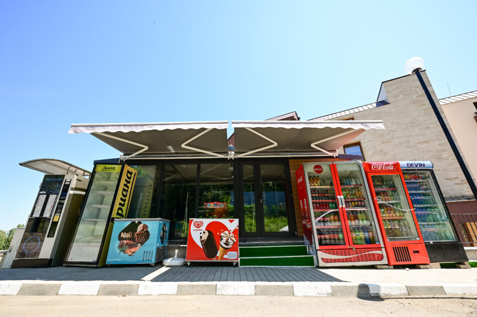 Shop